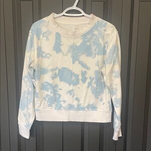 Hendrix Zyia Blue and White Tie-Dye Sweatshirt